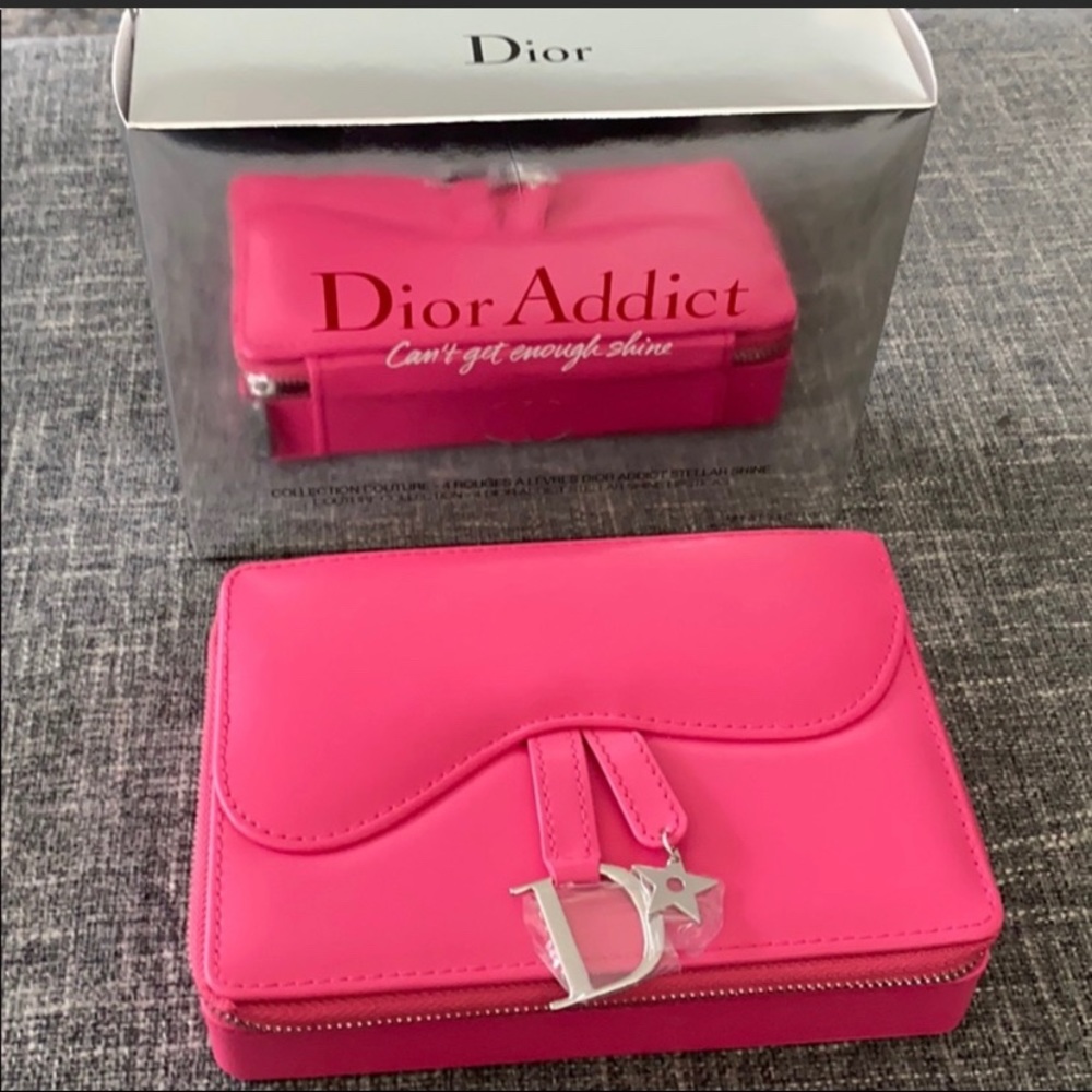 Dior Addict Can’t Get Enough Shine Makeup Case